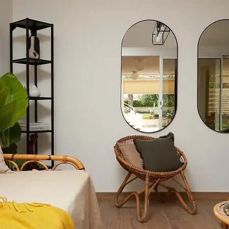 Apartment Marina Few Mt From