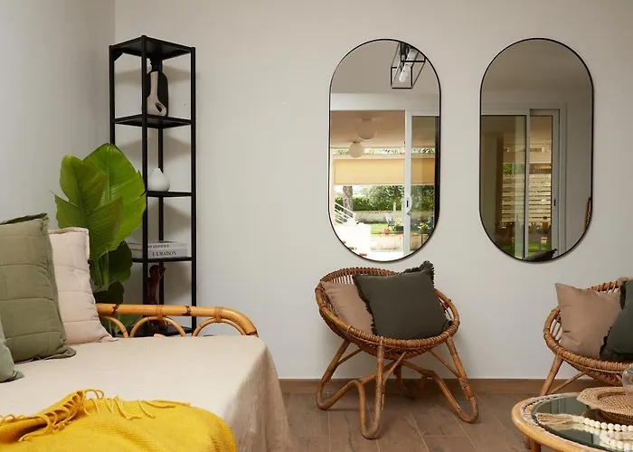 Apartment Marina Few Mt From